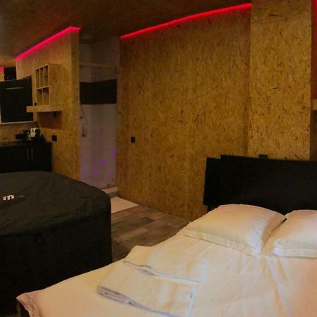 Le Boudoir Appartamento Montrouge Esterno foto