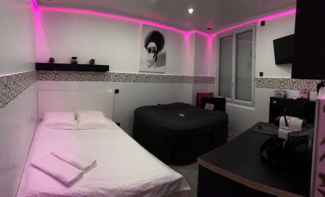 Le Boudoir Appartamento Montrouge Esterno foto