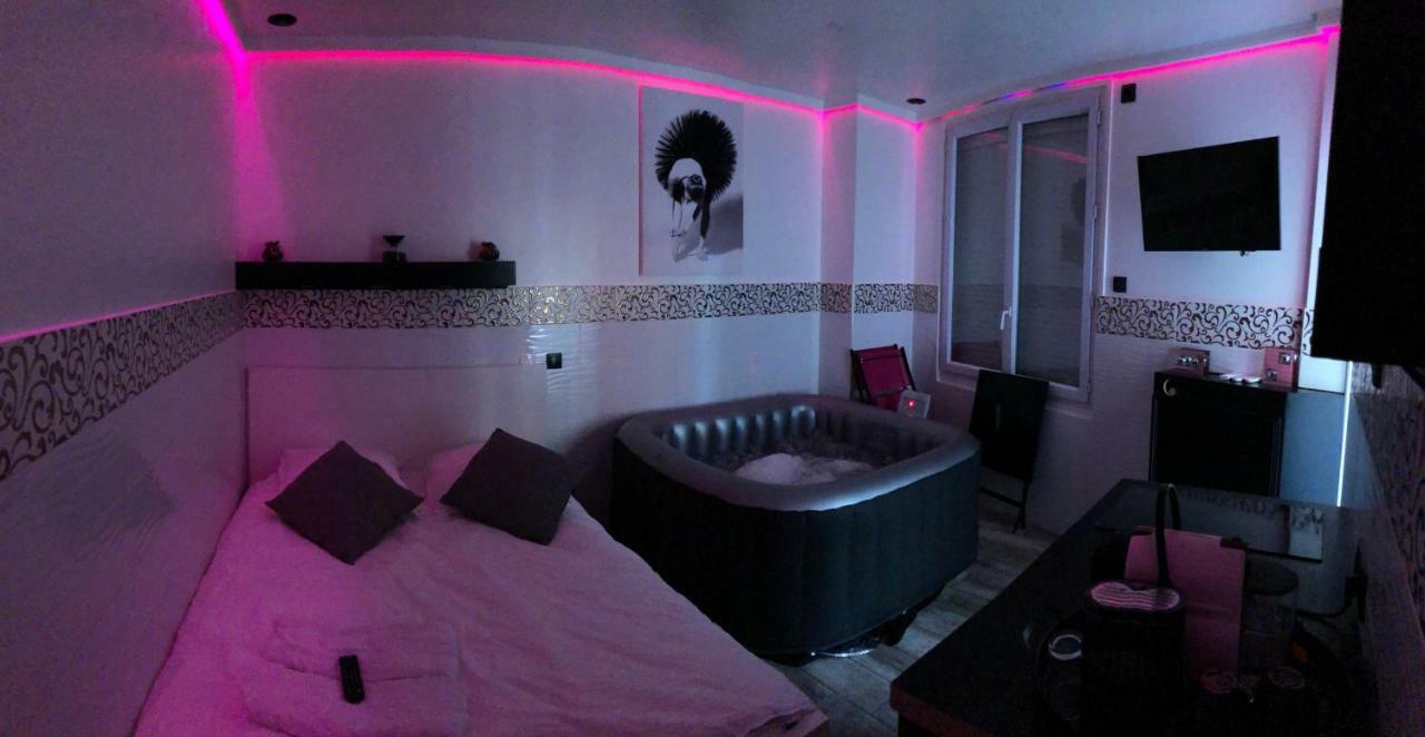 Le Boudoir Appartamento Montrouge Esterno foto
